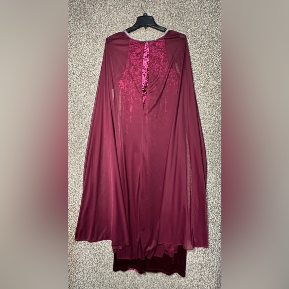 NWT R&M Richards Velvet Evening Capelet Gown Size 14 - Picture 5 of 6